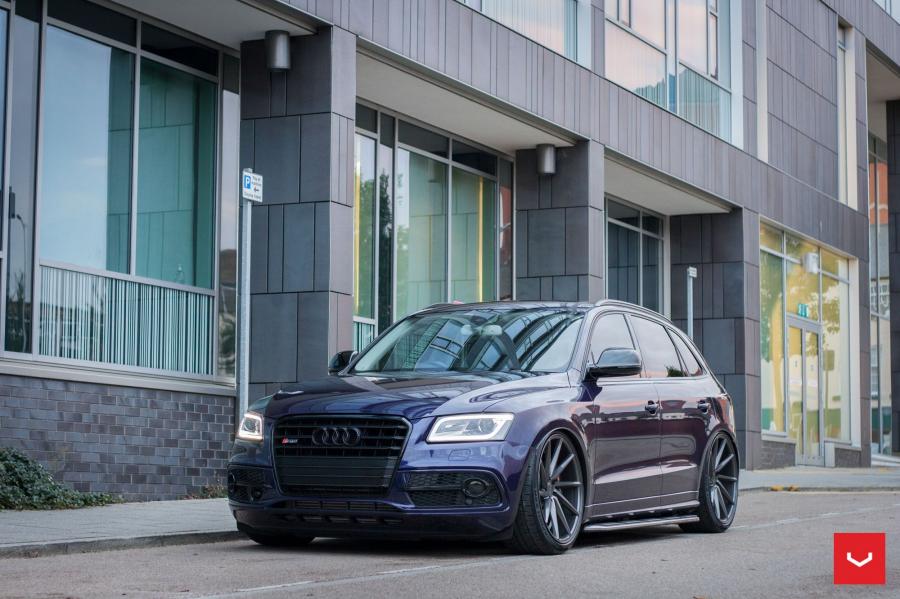  Audi SQ5 TDI on Vossen Wheels (CVT) (8R) 2016 года  (фото 1 из 7)